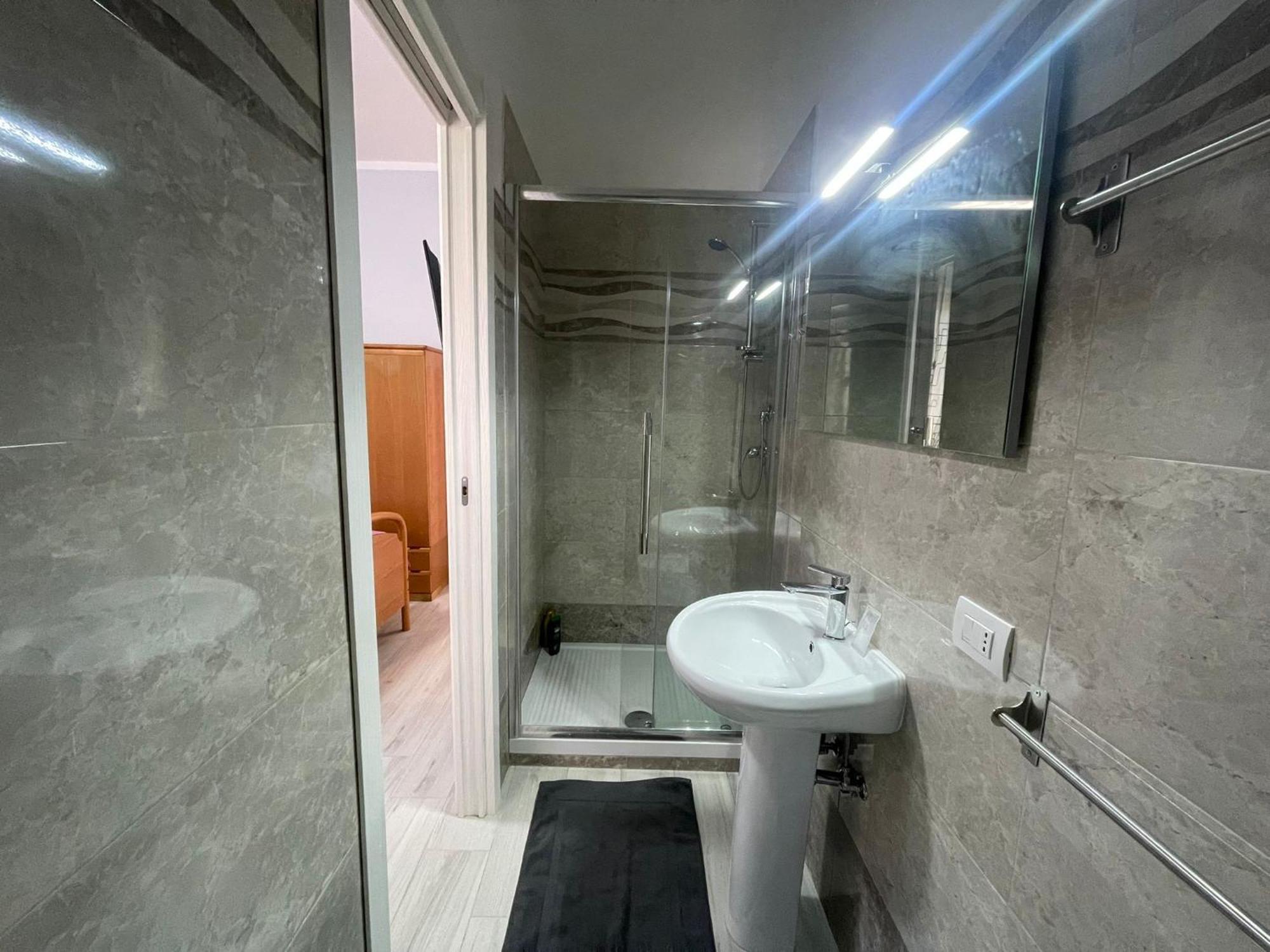 Affitta Camere Mattia Mottola Fiumicino Esterno foto